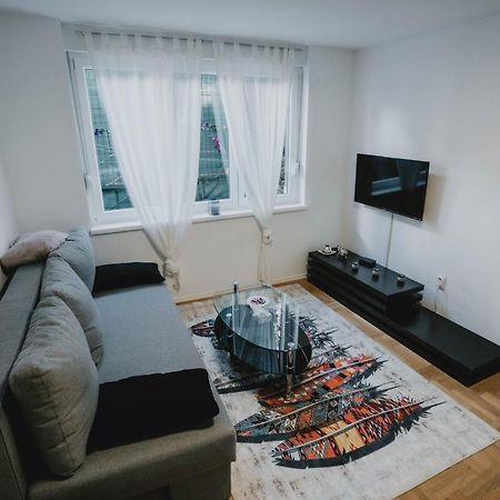 Apartman Daris 2 Sarajevo Bagian luar foto
